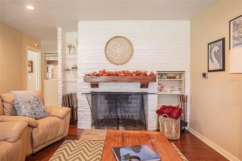 Active With Contract: $320,000 (4 beds, 2 baths, 2040 Square Feet)