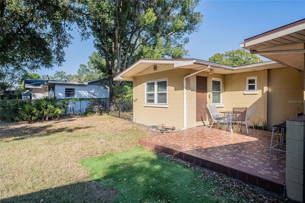 Active With Contract: $320,000 (4 beds, 2 baths, 2040 Square Feet)