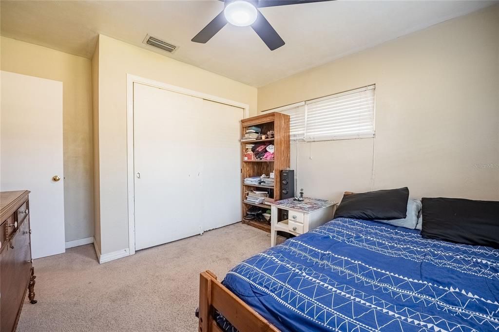 Active With Contract: $320,000 (4 beds, 2 baths, 2040 Square Feet)