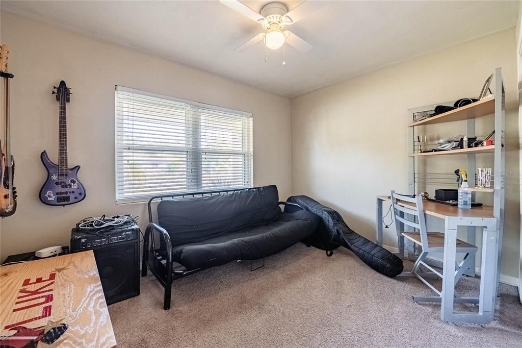 Active With Contract: $320,000 (4 beds, 2 baths, 2040 Square Feet)