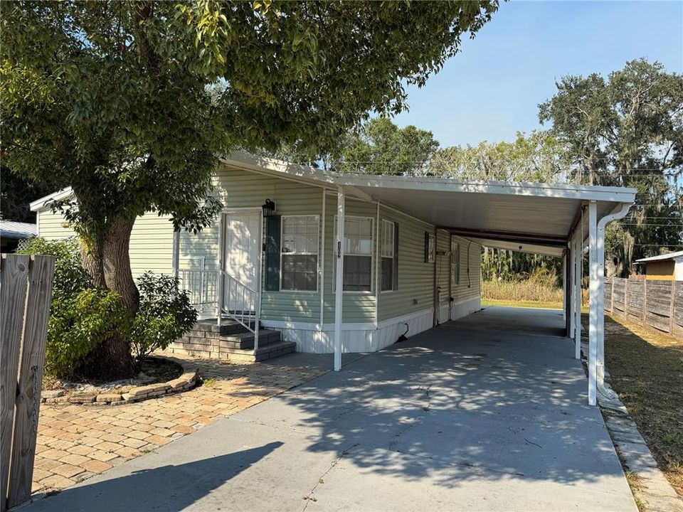 For Sale: $226,900 (3 beds, 2 baths, 1128 Square Feet)