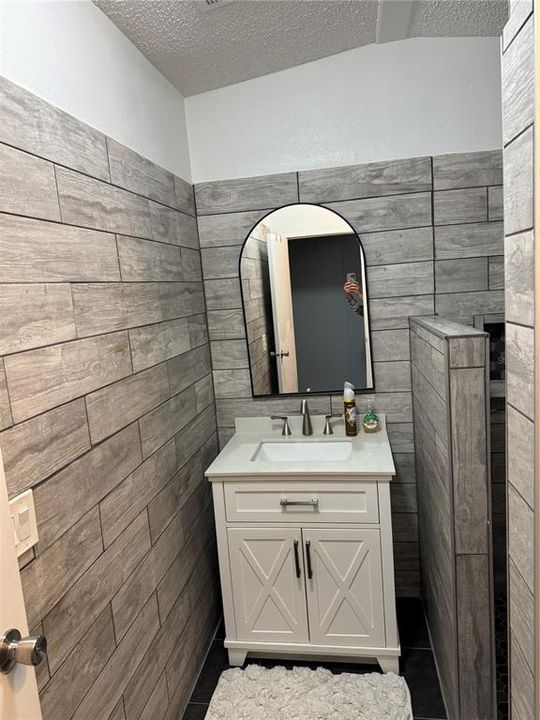 For Sale: $226,900 (3 beds, 2 baths, 1128 Square Feet)