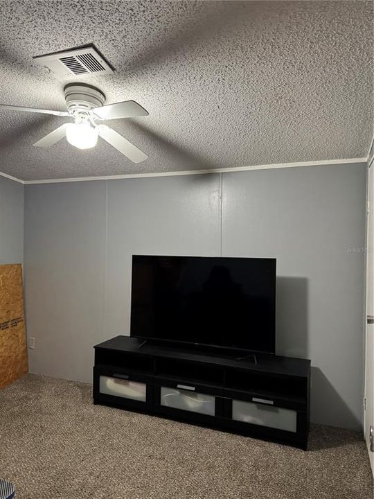 For Sale: $226,900 (3 beds, 2 baths, 1128 Square Feet)