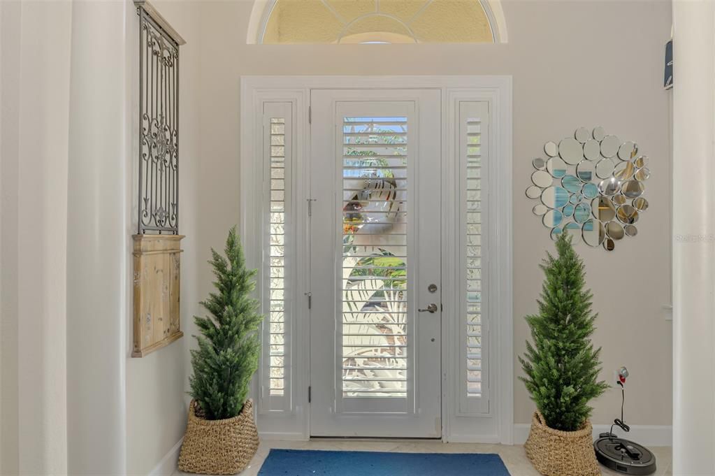 En Venta: $649,000 (4 camas, 3 baños, 2522 Pies cuadrados)