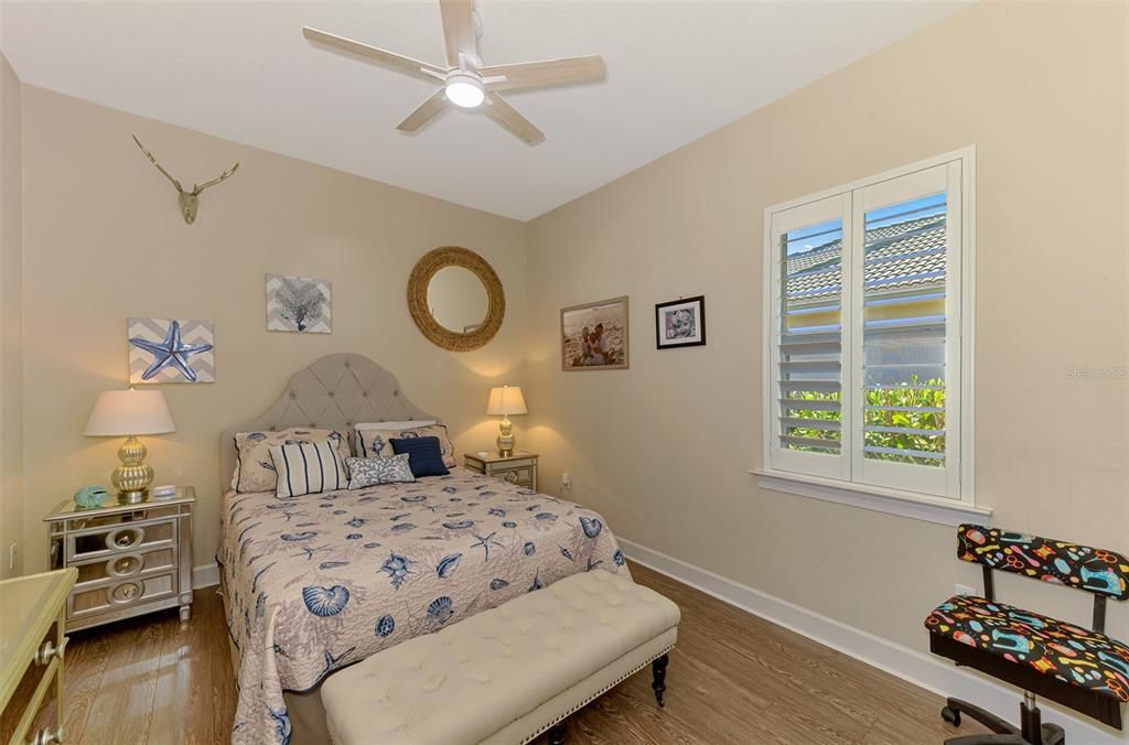 En Venta: $649,000 (4 camas, 3 baños, 2522 Pies cuadrados)