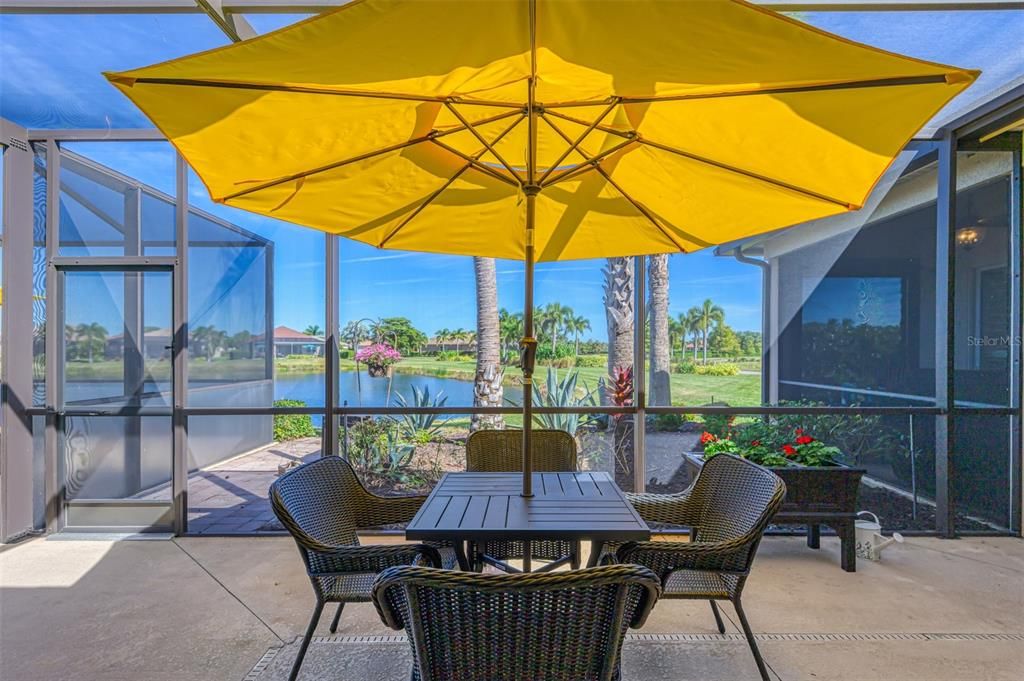 En Venta: $649,000 (4 camas, 3 baños, 2522 Pies cuadrados)