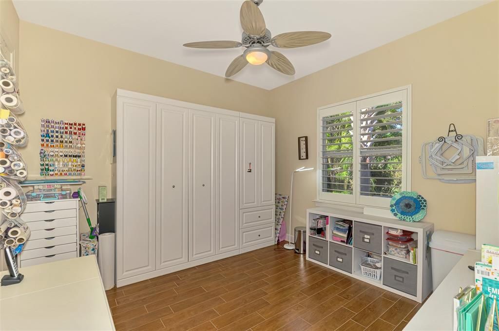 En Venta: $649,000 (4 camas, 3 baños, 2522 Pies cuadrados)