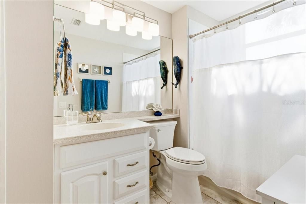 待售: $399,999 (3 贝兹, 2 浴室, 1596 平方英尺)