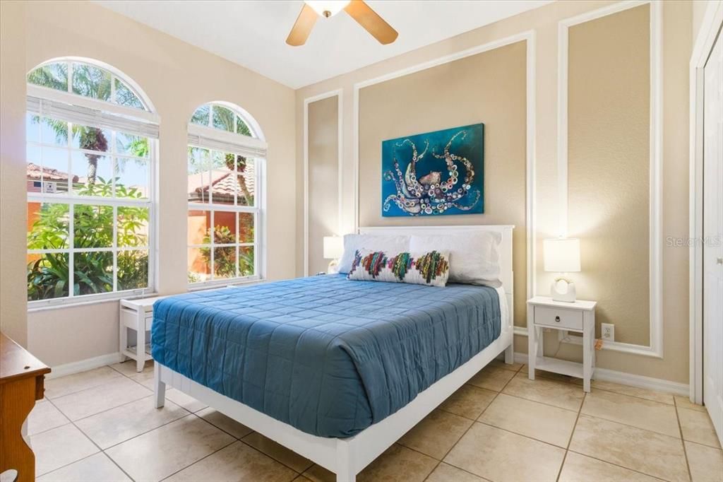 待售: $399,999 (3 贝兹, 2 浴室, 1596 平方英尺)