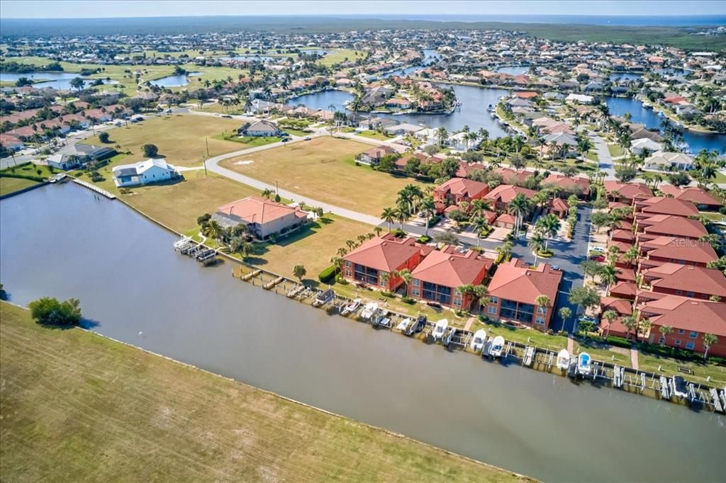 待售: $399,999 (3 贝兹, 2 浴室, 1596 平方英尺)