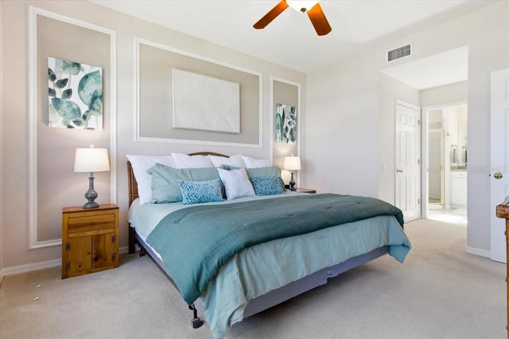 待售: $399,999 (3 贝兹, 2 浴室, 1596 平方英尺)