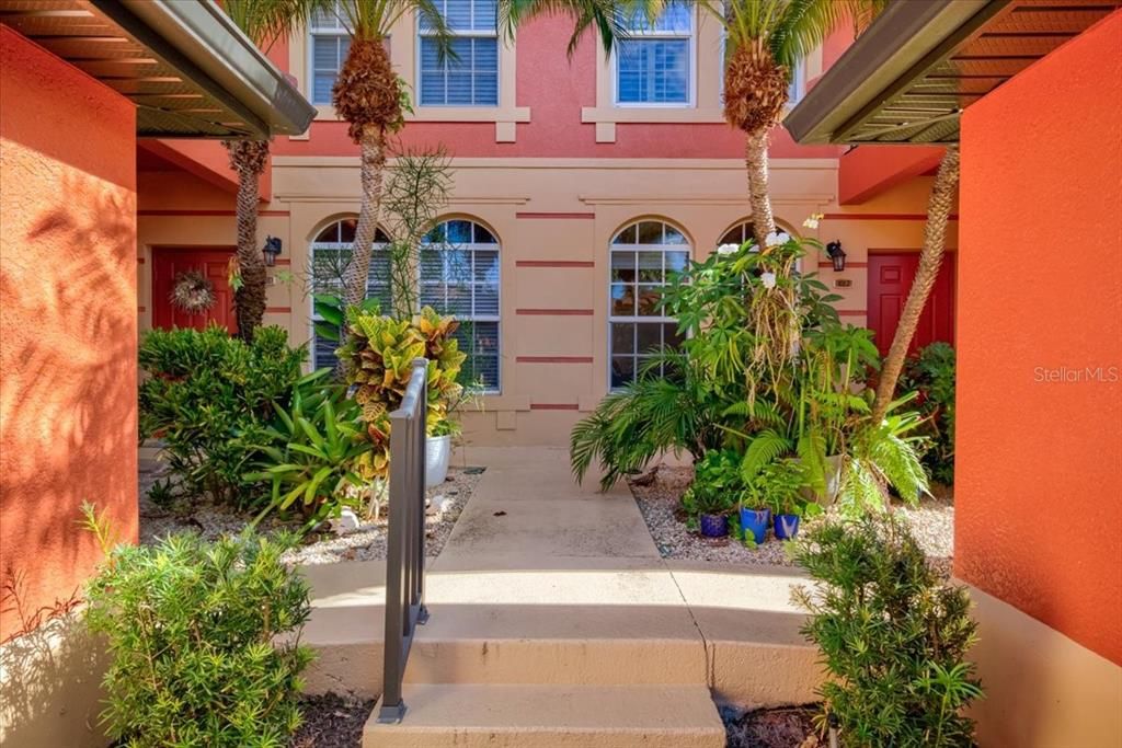 待售: $399,999 (3 贝兹, 2 浴室, 1596 平方英尺)