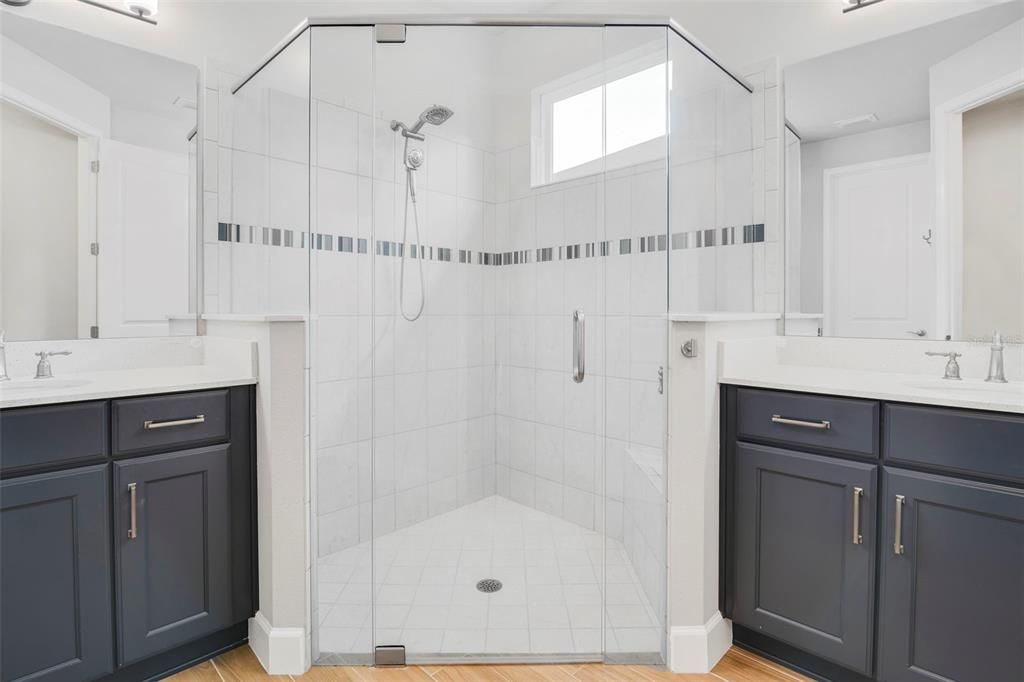 待售: $867,500 (5 贝兹, 3 浴室, 3268 平方英尺)