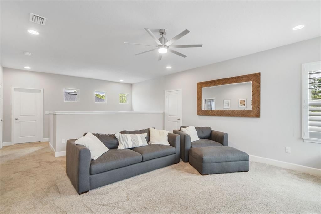 待售: $867,500 (5 贝兹, 3 浴室, 3268 平方英尺)