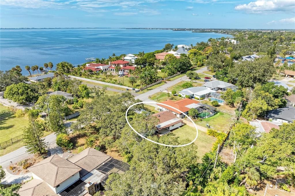 На продажу: $789,000 (3 спален, 2 ванн, 1400 Квадратных фут)