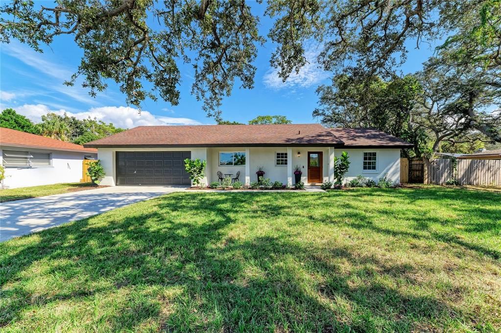 На продажу: $789,000 (3 спален, 2 ванн, 1400 Квадратных фут)