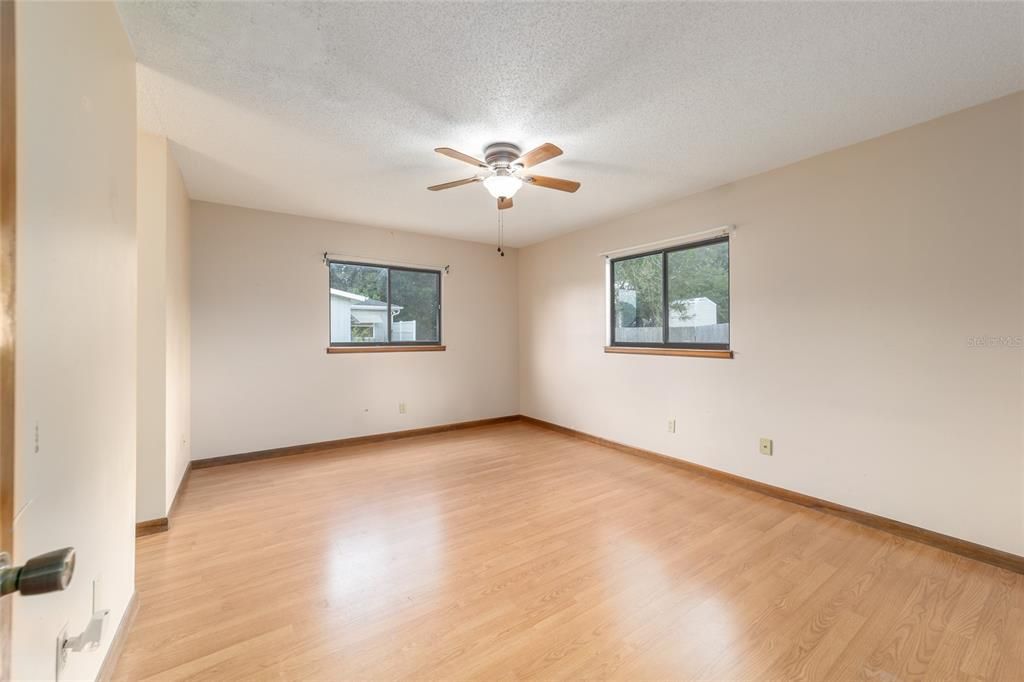 En Renta: $1,350 (2 camas, 2 baños, 1144 Pies cuadrados)