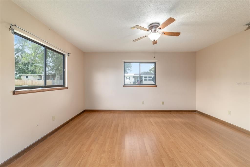 En Renta: $1,350 (2 camas, 2 baños, 1144 Pies cuadrados)