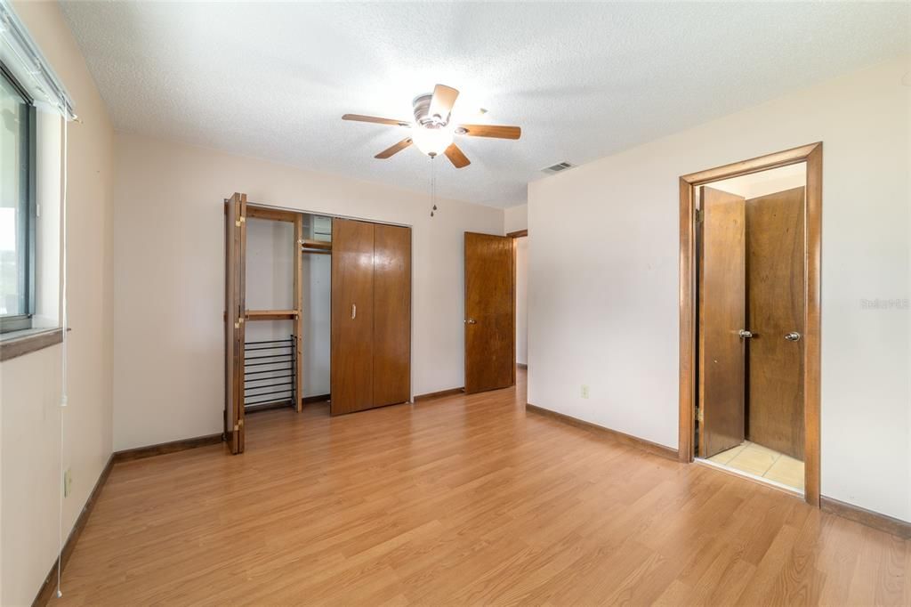 En Renta: $1,350 (2 camas, 2 baños, 1144 Pies cuadrados)