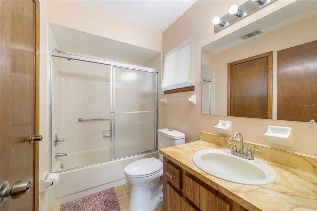 En Renta: $1,350 (2 camas, 2 baños, 1144 Pies cuadrados)