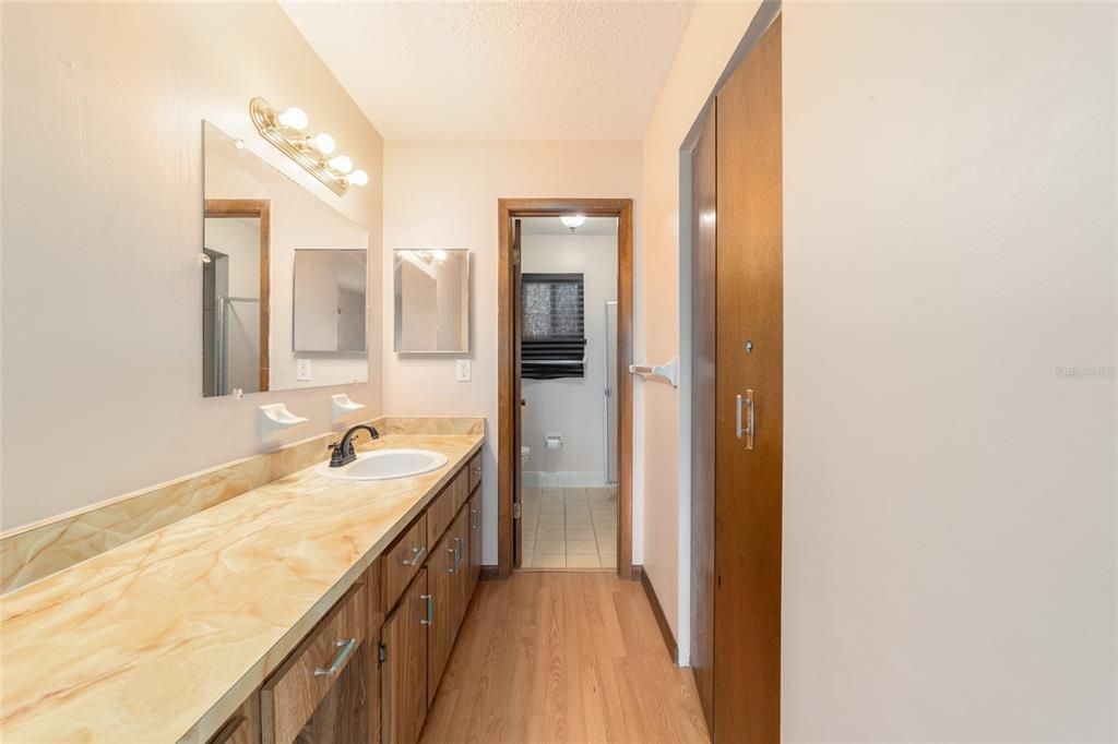 En Renta: $1,350 (2 camas, 2 baños, 1144 Pies cuadrados)