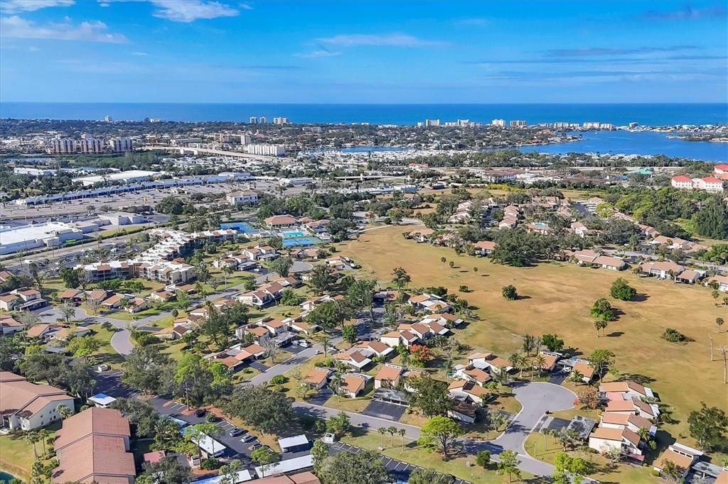 En Venta: $289,000 (2 camas, 2 baños, 1228 Pies cuadrados)