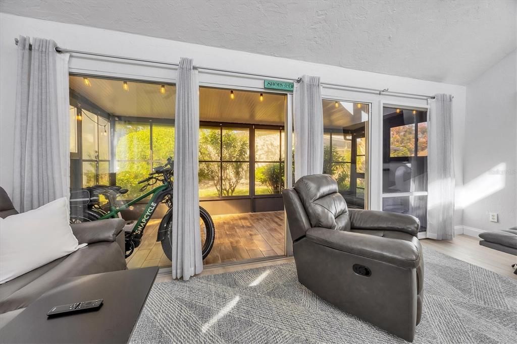 En Venta: $289,000 (2 camas, 2 baños, 1228 Pies cuadrados)