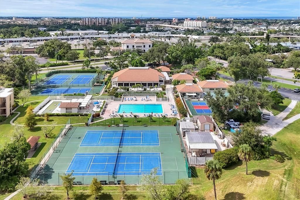 En Venta: $289,000 (2 camas, 2 baños, 1228 Pies cuadrados)