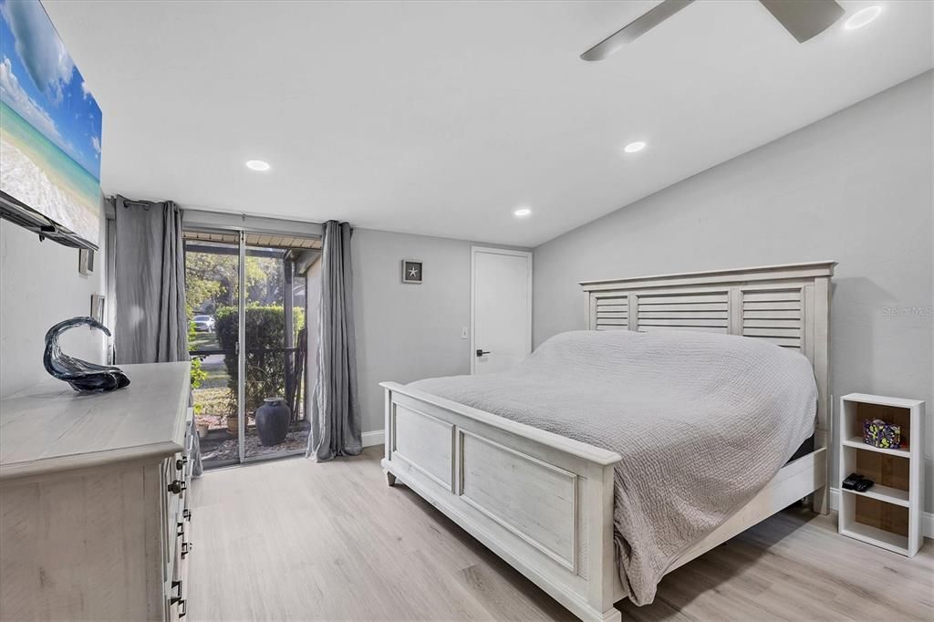 En Venta: $289,000 (2 camas, 2 baños, 1228 Pies cuadrados)