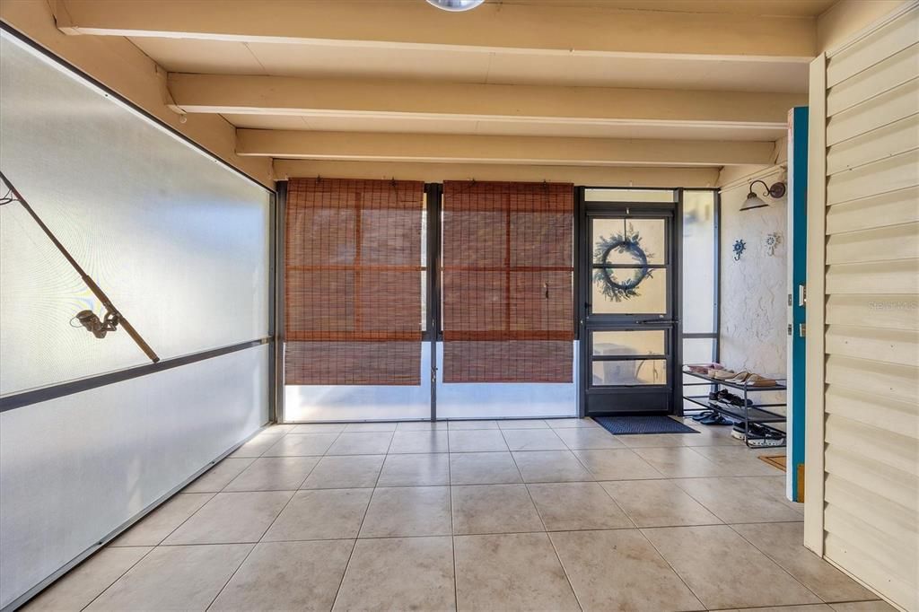 En Venta: $289,000 (2 camas, 2 baños, 1228 Pies cuadrados)