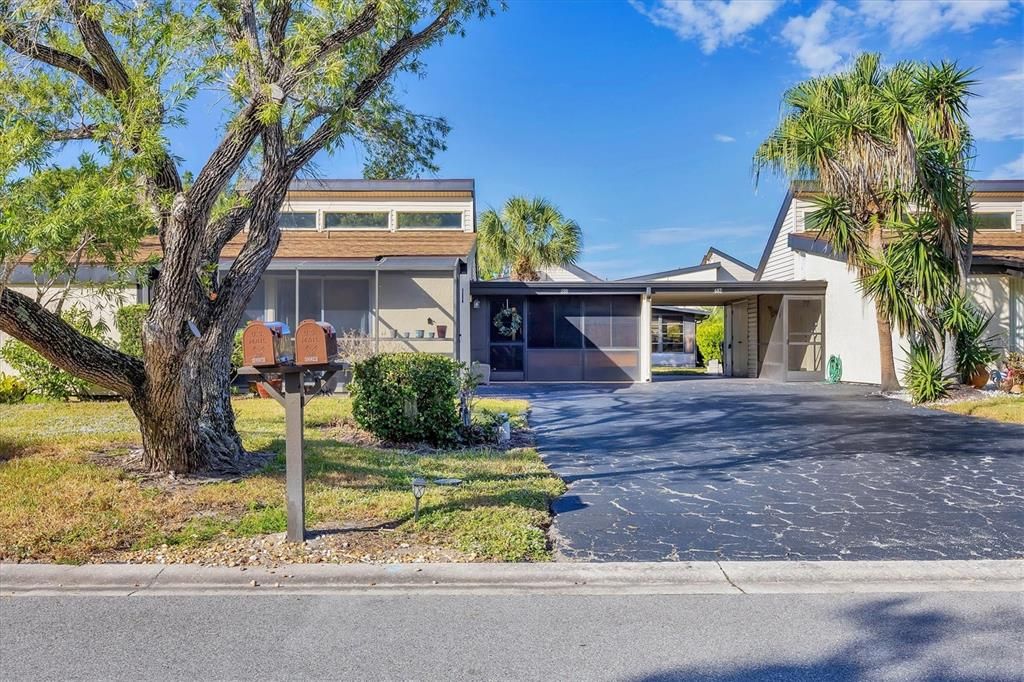 En Venta: $289,000 (2 camas, 2 baños, 1228 Pies cuadrados)