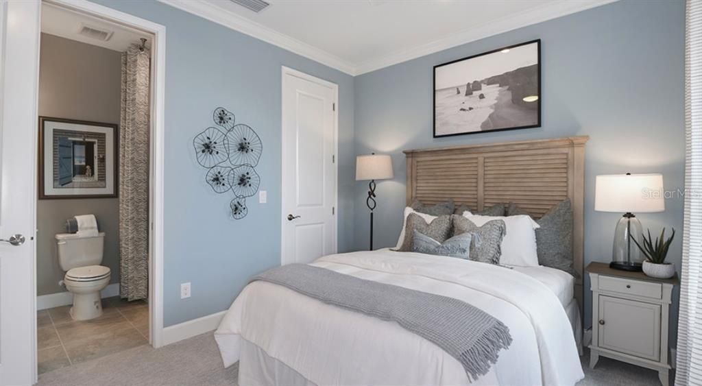 For Sale: $461,894 (2 beds, 2 baths, 1533 Square Feet)