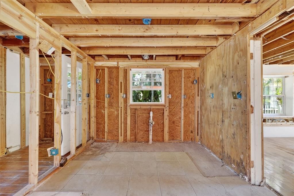 For Sale: $648,000 (4 beds, 2 baths, 1649 Square Feet)