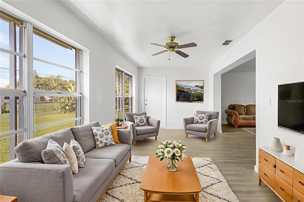 En Venta: $259,899 (3 camas, 2 baños, 1539 Pies cuadrados)