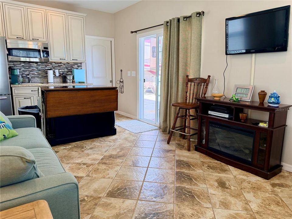 En Venta: $204,900 (0.12 acres)