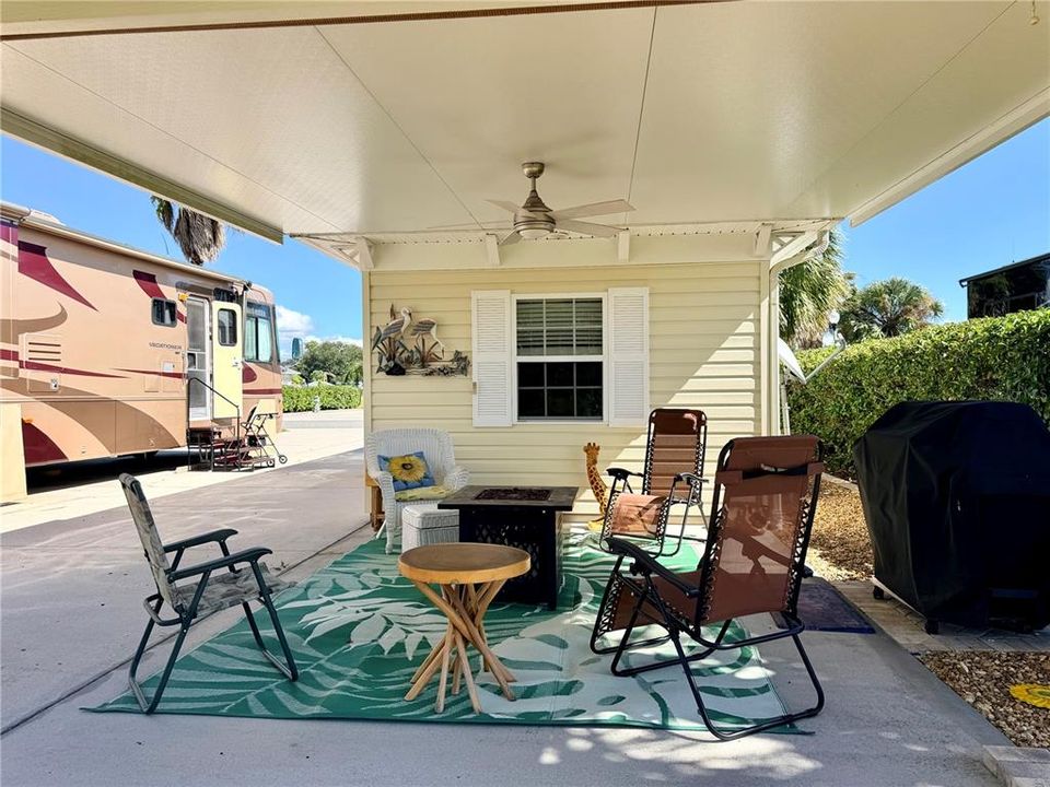 En Venta: $204,900 (0.12 acres)