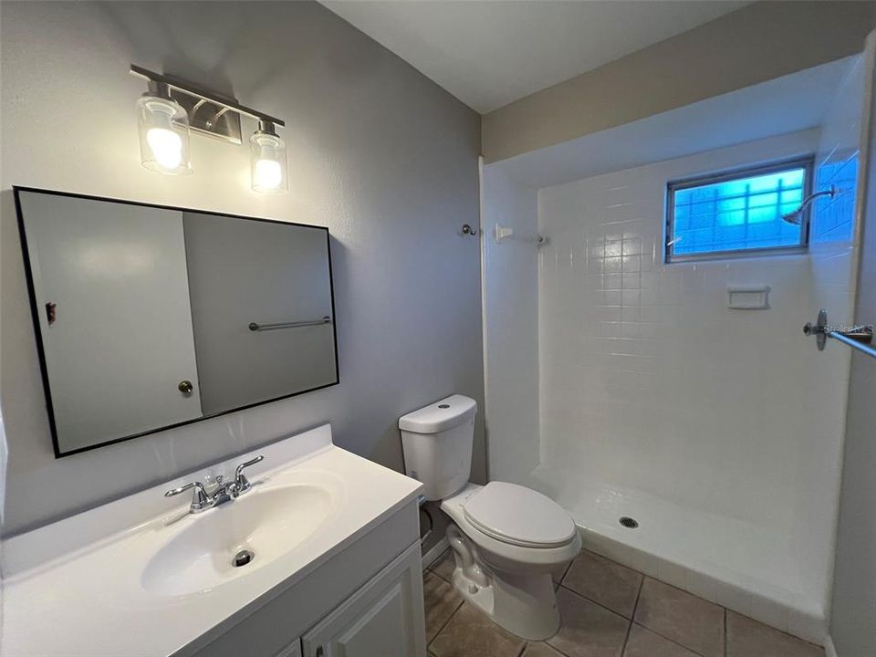 For Rent: $1,850 (2 beds, 2 baths, 1228 Square Feet)