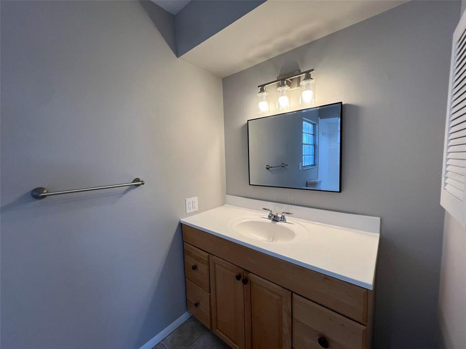 For Rent: $1,850 (2 beds, 2 baths, 1228 Square Feet)