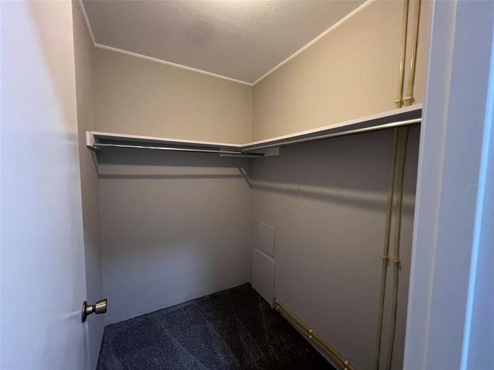 For Rent: $1,850 (2 beds, 2 baths, 1228 Square Feet)