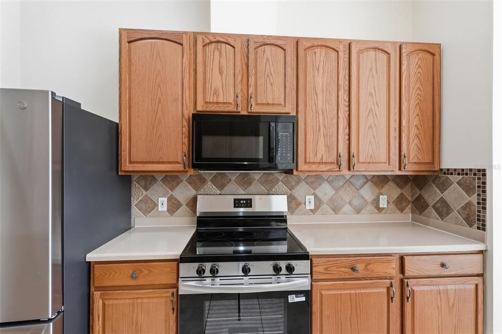 待售: $560,000 (4 贝兹, 3 浴室, 2476 平方英尺)