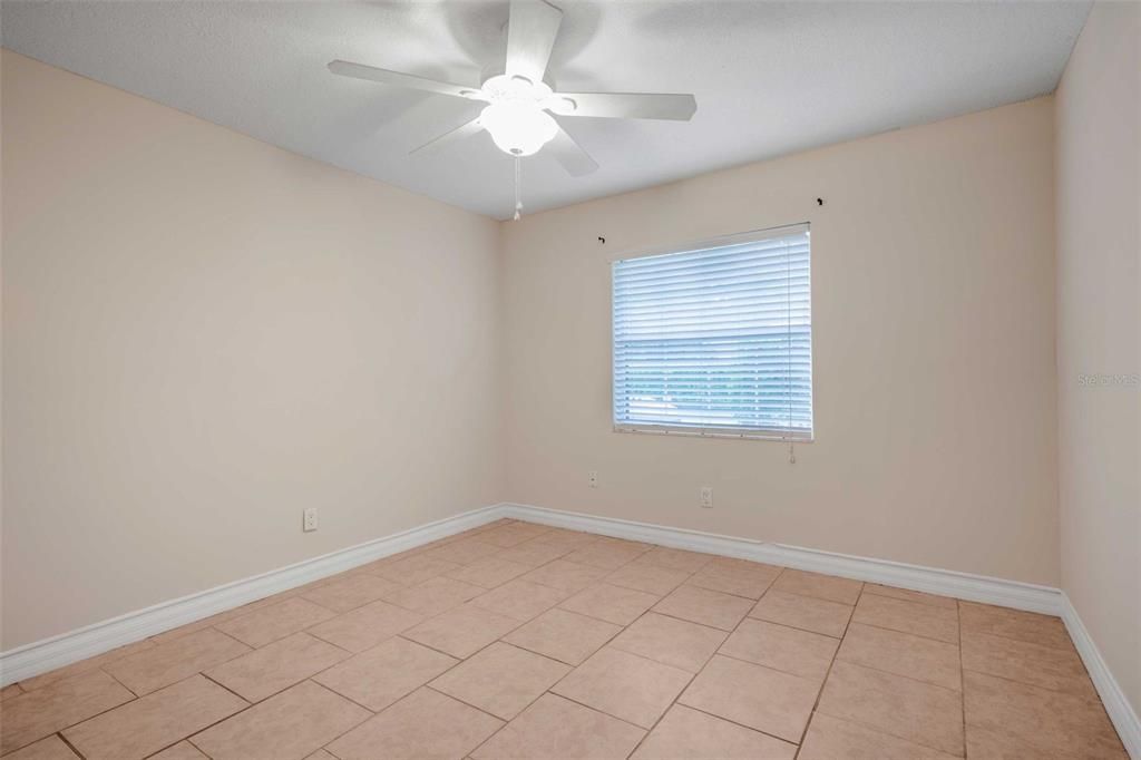 For Sale: $319,000 (3 beds, 2 baths, 1762 Square Feet)