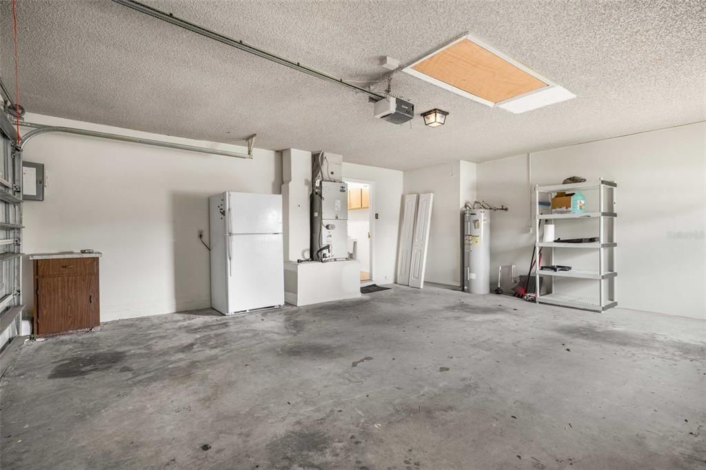 For Sale: $319,000 (3 beds, 2 baths, 1762 Square Feet)