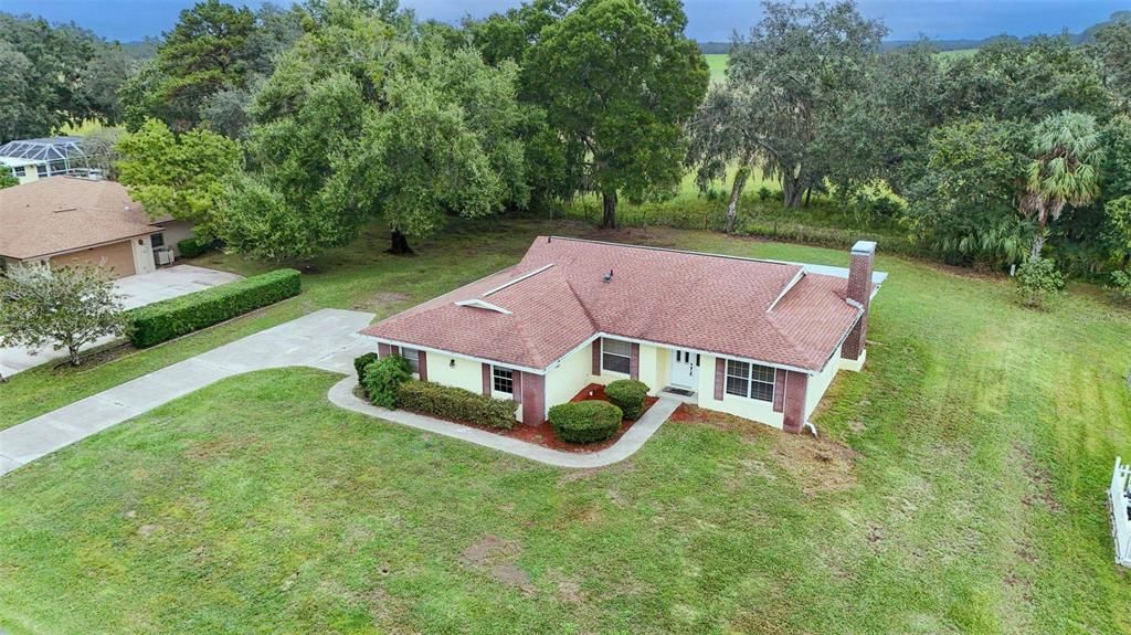 For Sale: $319,000 (3 beds, 2 baths, 1762 Square Feet)