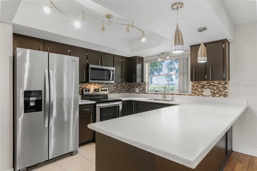 For Sale: $319,000 (3 beds, 2 baths, 1762 Square Feet)