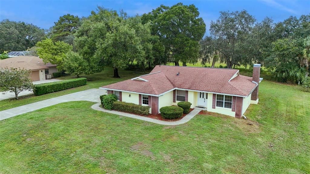 For Sale: $319,000 (3 beds, 2 baths, 1762 Square Feet)