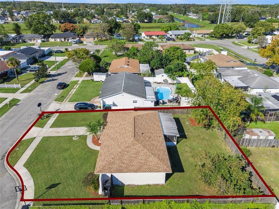 Active With Contract: $310,000 (3 beds, 1 baths, 1269 Square Feet)