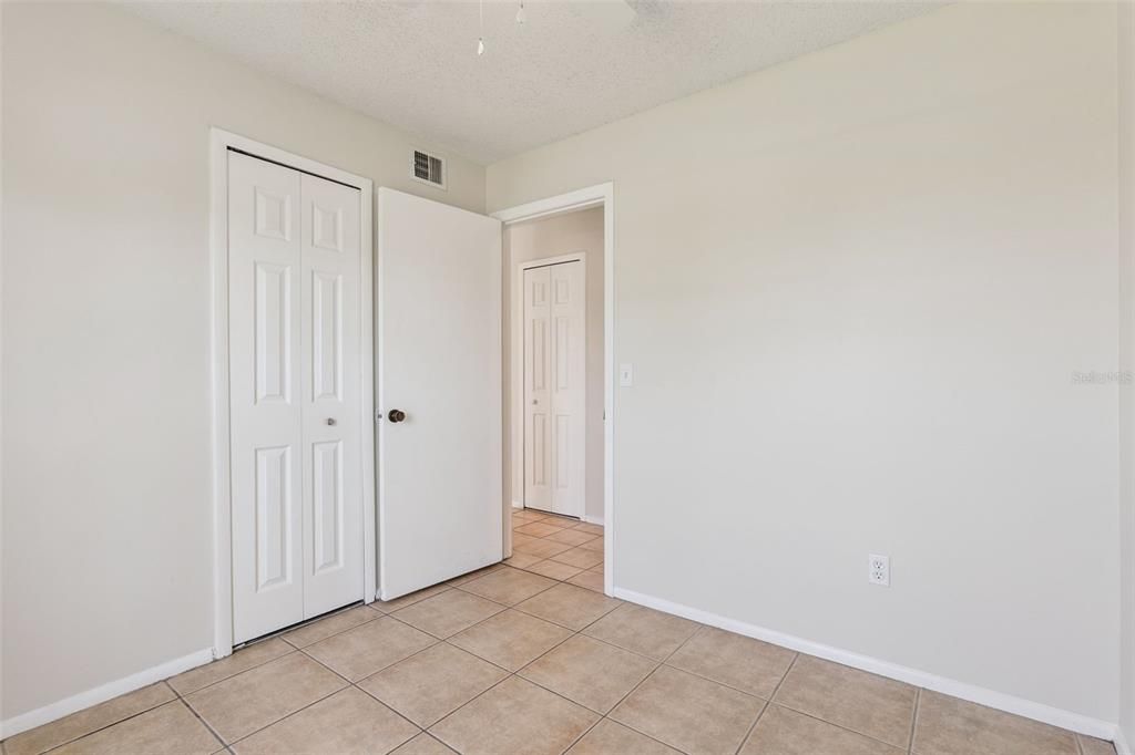 Active With Contract: $310,000 (3 beds, 1 baths, 1269 Square Feet)