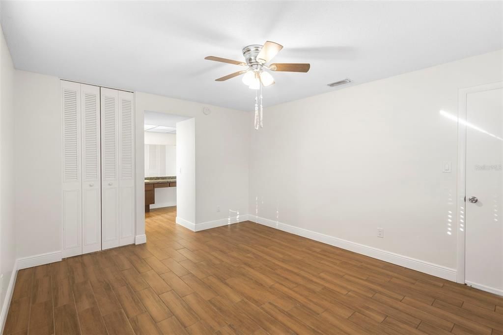 En Venta: $359,999 (3 camas, 2 baños, 1642 Pies cuadrados)