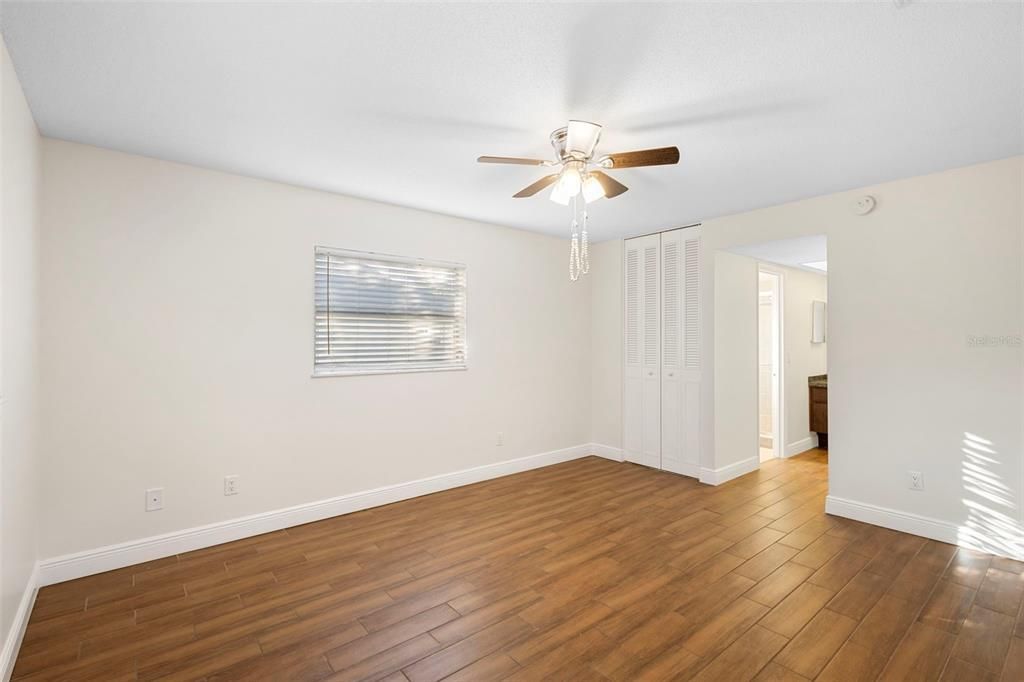 En Venta: $359,999 (3 camas, 2 baños, 1642 Pies cuadrados)