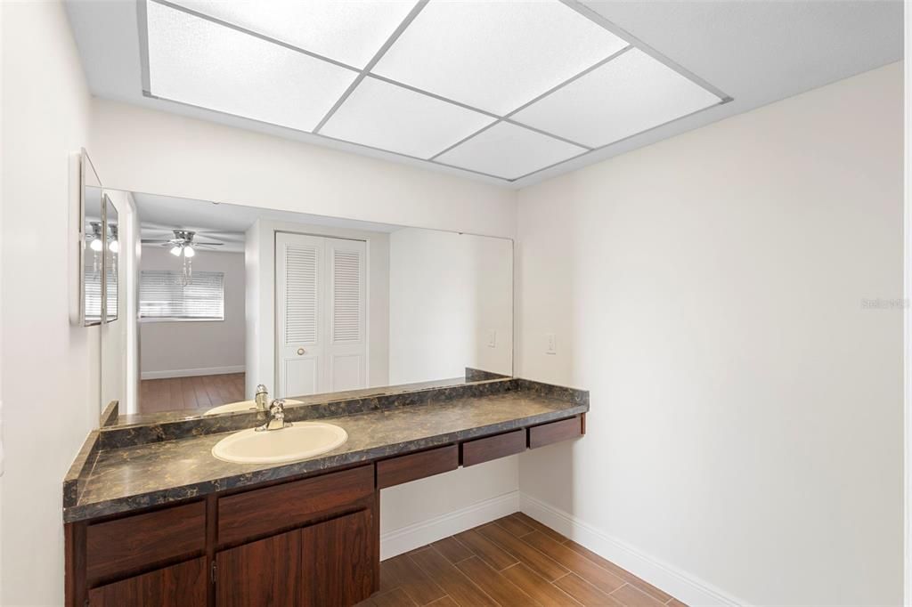 En Venta: $359,999 (3 camas, 2 baños, 1642 Pies cuadrados)